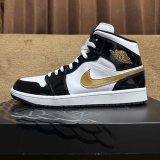 ジョーダン(Jordan Brand（NIKE）)の【希少！即完売品】AIR JORDAN 1 MIDメタリックゴールド30cm(スニーカー)