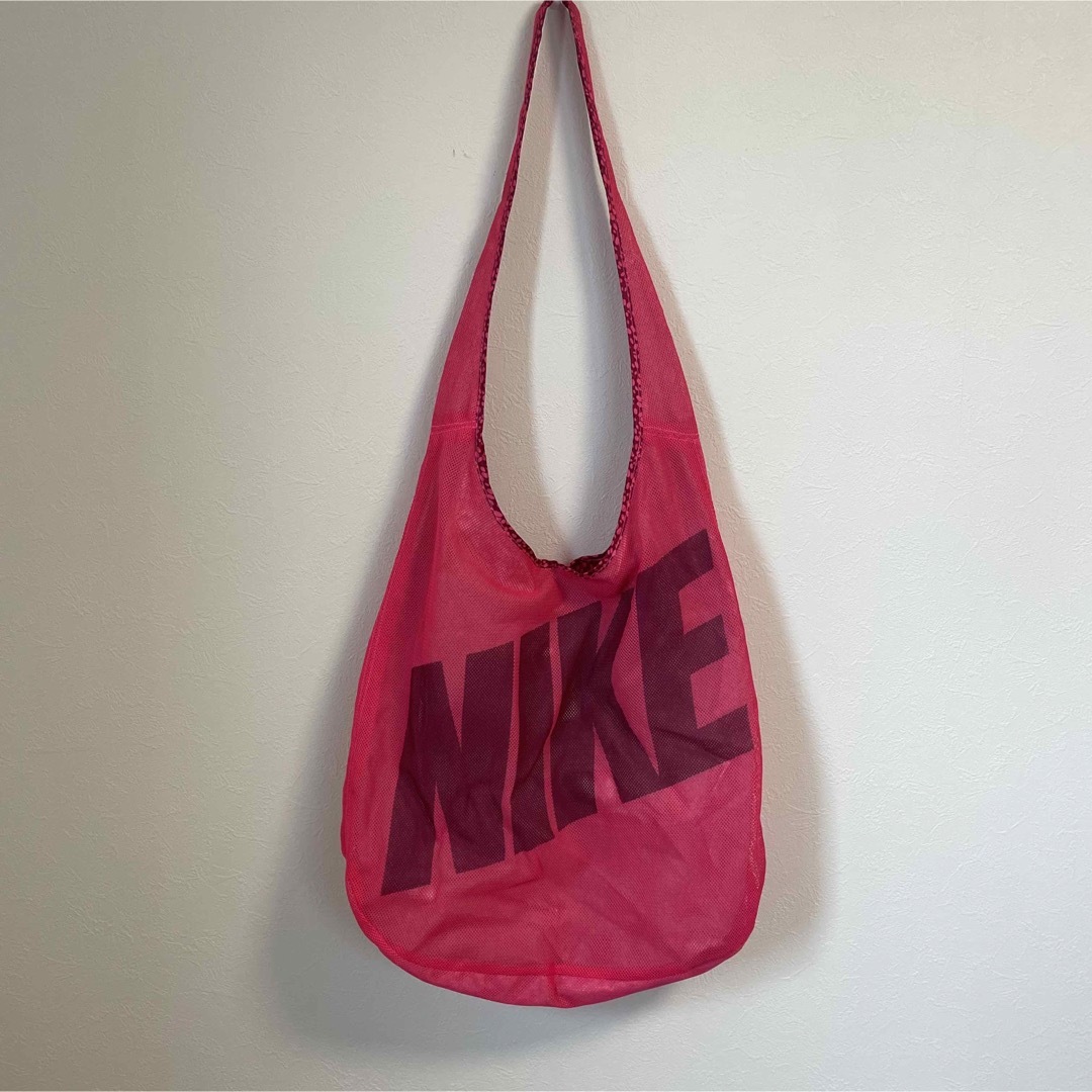 NIKE(ナイキ)のNIKE バッグ スポーツ/アウトドアのゴルフ(バッグ)の商品写真