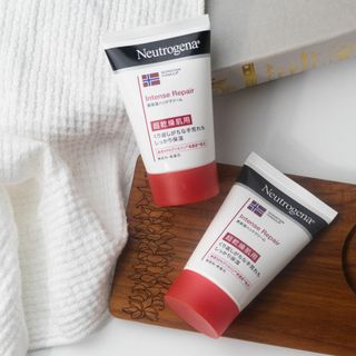 ニュートロジーナ(Neutrogena)のニュートロジーナ　インテンスリペア　ハンドクリーム　　50g×2本セット(ハンドクリーム)