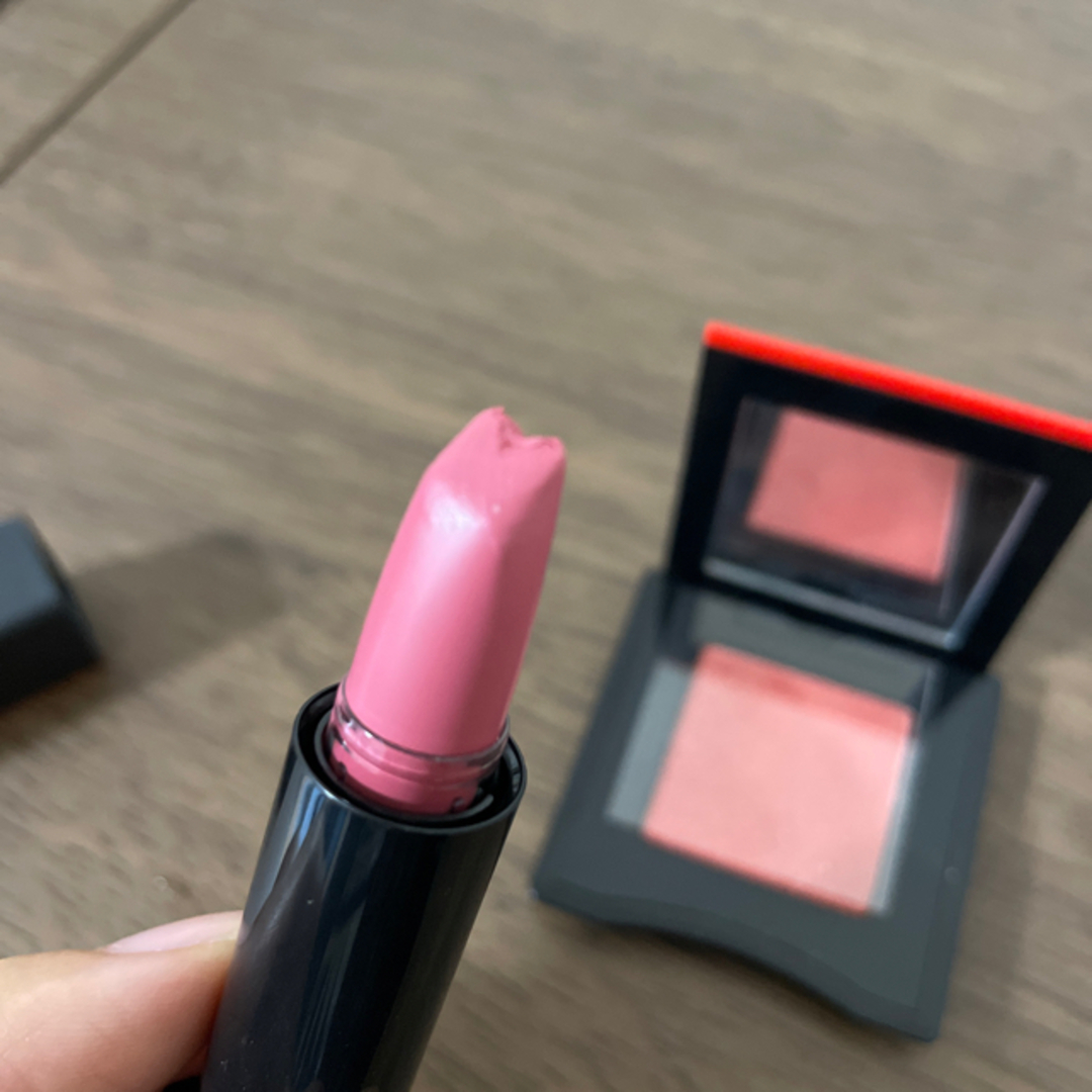 SHISEIDO (資生堂)(シセイドウ)のSHISEIDO アイシャドウ、リップ　2点セット コスメ/美容のベースメイク/化粧品(アイシャドウ)の商品写真