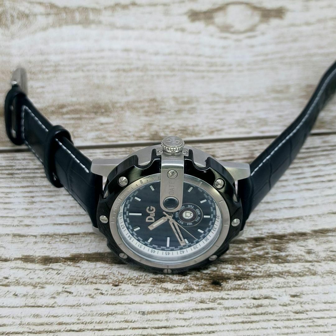 DOLCE&GABBANA(ドルチェアンドガッバーナ)の動作品　ドルチェ＆ガッバーナ　ブラック　大きい　腕時計　D&G　定価9万円 メンズの時計(腕時計(アナログ))の商品写真