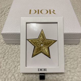 ディオール(Dior)の新品 ディオール Dior ノベルティ ピンバッジ スター 星 刺繍 ブローチ(ブローチ/コサージュ)