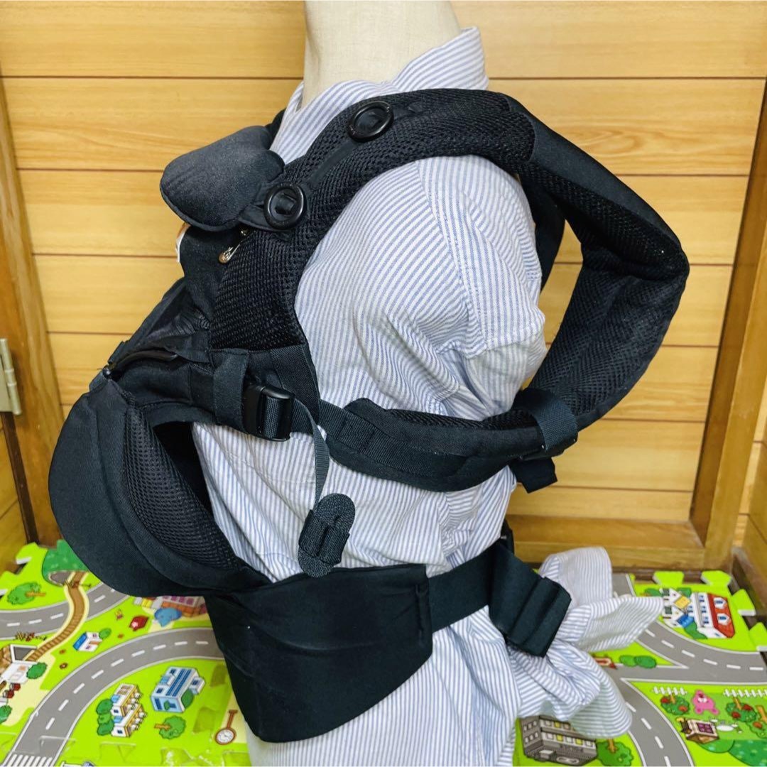 Ergobaby - 即決 美品 エルゴベビー オムニ360クールエア ブラックの