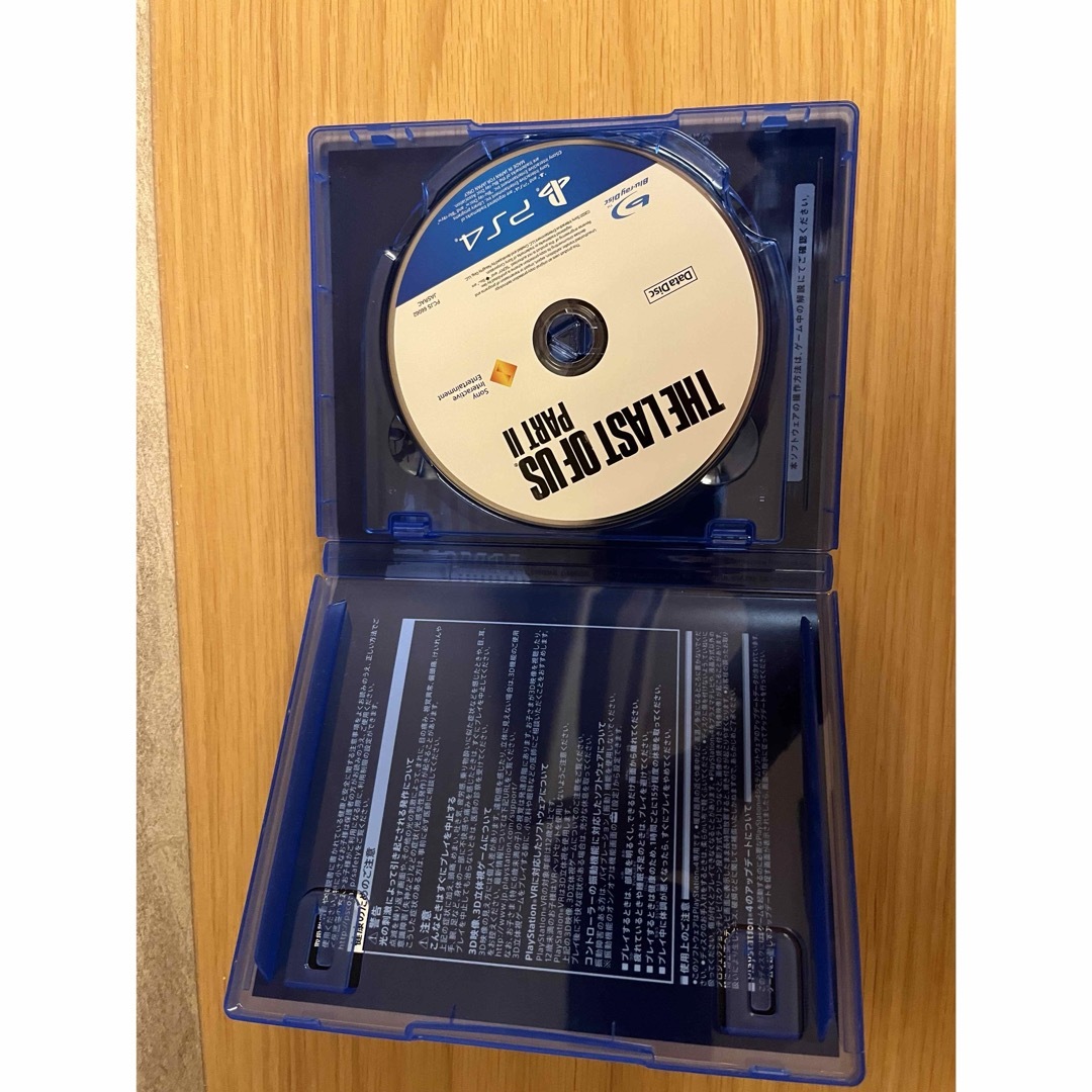PlayStation4(プレイステーション4)のThe Last of Us Part II（ラスト・オブ・アス パートII） エンタメ/ホビーのゲームソフト/ゲーム機本体(家庭用ゲームソフト)の商品写真