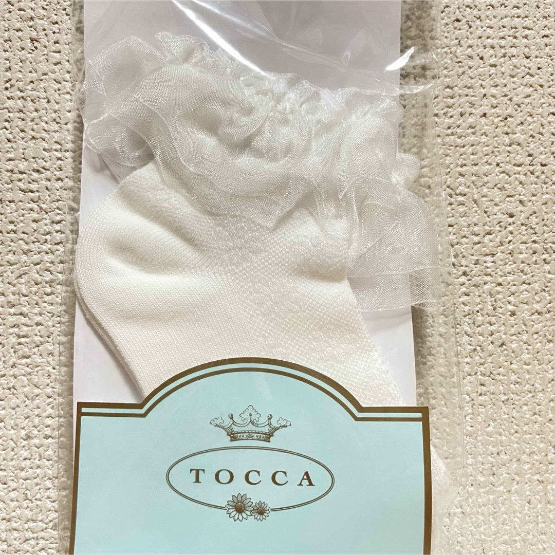 TOCCA(トッカ)のタグ付新品　トッカ　デイジーフリル　ソックス　白　18 19 20入学 卒業 キッズ/ベビー/マタニティのこども用ファッション小物(靴下/タイツ)の商品写真