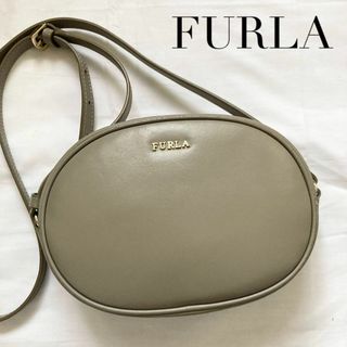 フルラ(Furla)の✨美品✨FURLA フルラ ショルダーバッグ　レザー　グレージュ　楕円　サークル(ショルダーバッグ)