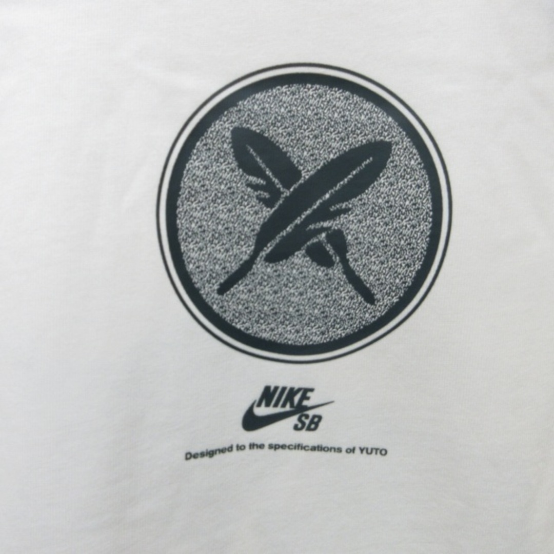 ナイキ SB タグ付 新品同様 FN0670-101 Tシャツ 堀米雄斗 2XLの ナイキ SB タグ付 新品同様 FN0670-101 Tシャツ 堀米雄斗 2XLの