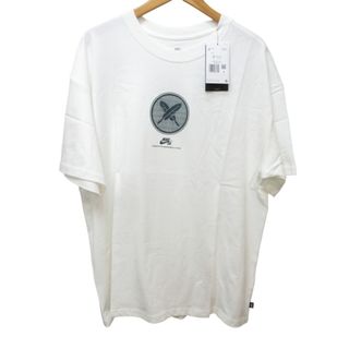 ナイキ SB タグ付 新品同様 FN0670-101 Tシャツ 堀米雄斗 2XLの ナイキ SB タグ付 新品同様 FN0670-101 Tシャツ 堀米雄斗 2XLの