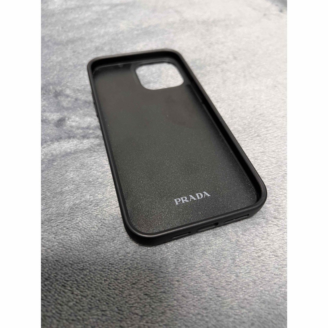 PRADA(プラダ)のPRADA iPhone 13Pro Max スマホ/家電/カメラのスマホアクセサリー(iPhoneケース)の商品写真