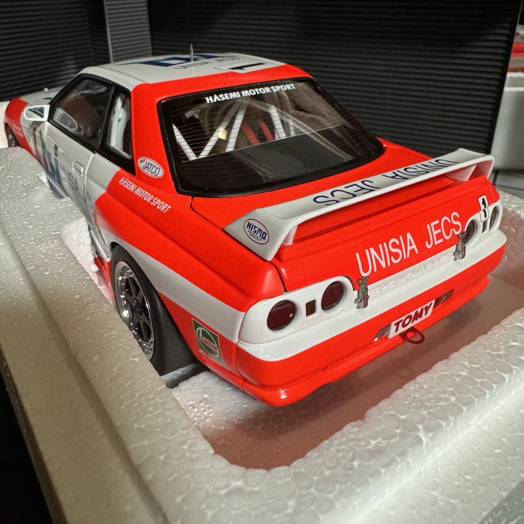 未展示品 オートアート 1/18 スカイライン GT-R R32 グループA web