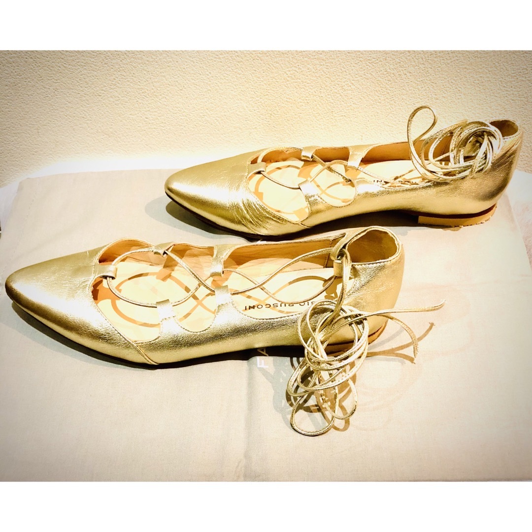 FABIO RUSCONI(ファビオルスコーニ)のFABIO RUSCONIファビオルスコーニ パンプス バレエシューズ　ゴールド レディースの靴/シューズ(バレエシューズ)の商品写真