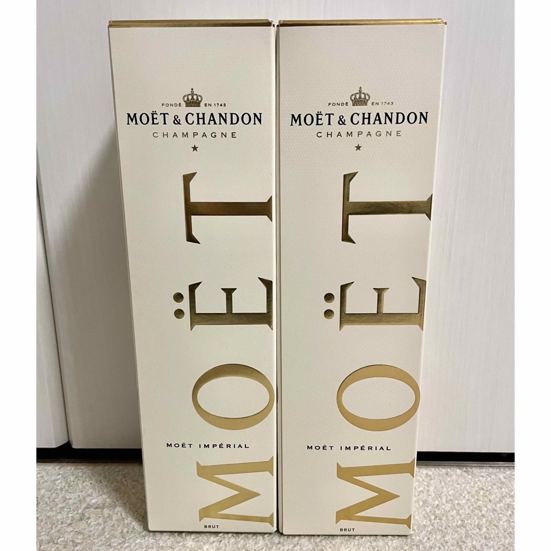 MOËT & CHANDON(モエエシャンドン)のモエ・エ・シャンドン モエ・アンペリアル 2本セット 食品/飲料/酒の酒(シャンパン/スパークリングワイン)の商品写真