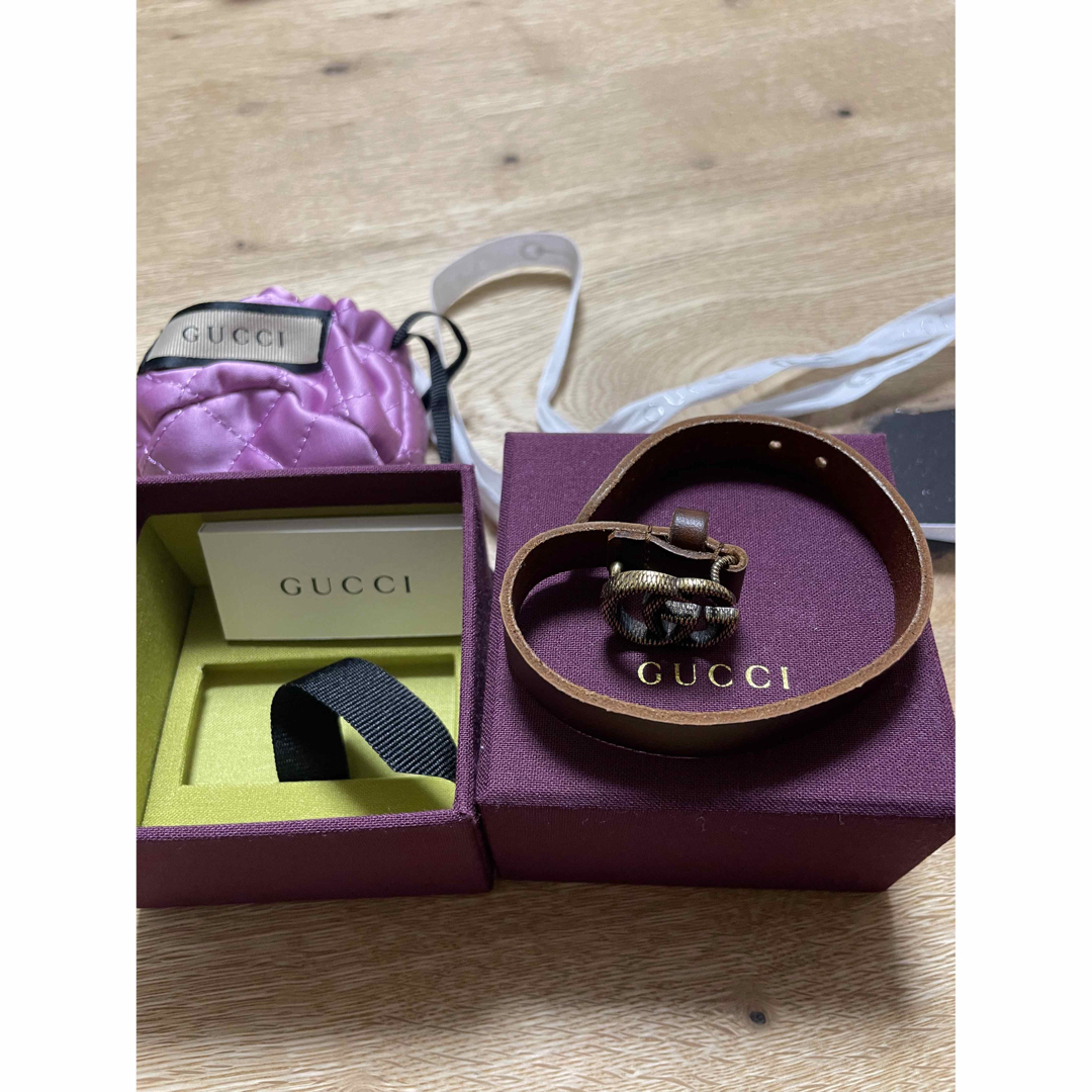 Gucci(グッチ)の大丸購入！　グッチレザーブレスレット メンズのアクセサリー(ブレスレット)の商品写真