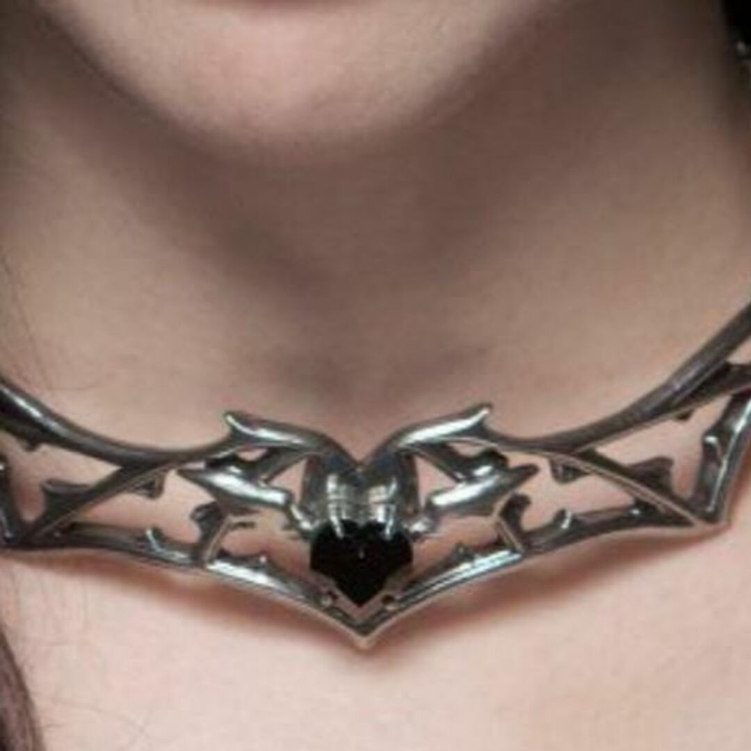 ALCHEMY GOTHIC: Mircalla Gothic Choker蝙蝠 レディースのアクセサリー(ネックレス)の商品写真