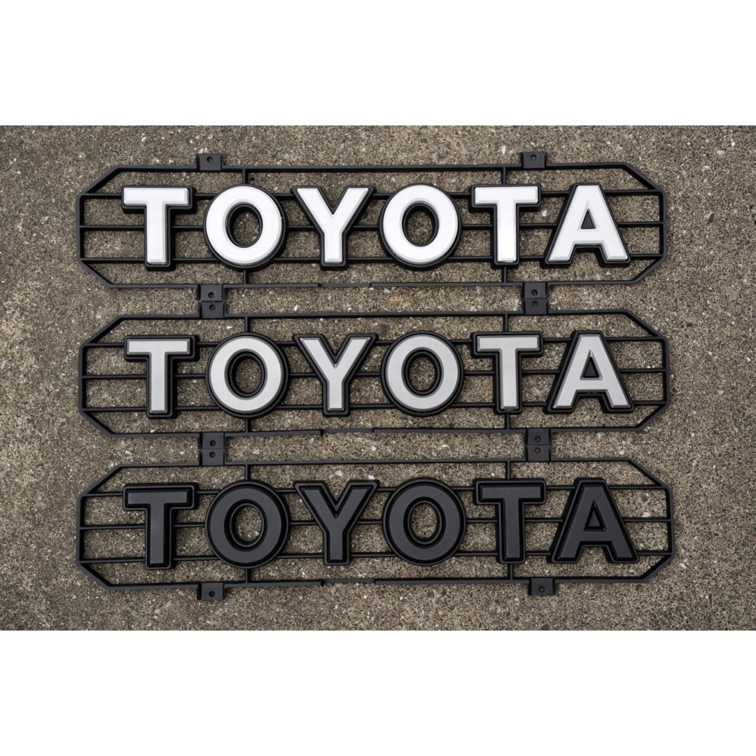 新品 フルセット RAV4 アドベンチャー 50系 タコマ風グリル 新品 フルセット RAV4 アドベンチャー 50系 タコマ風グリル