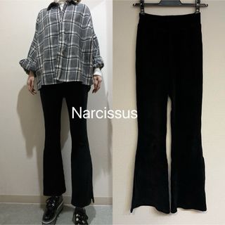 Narcissus - 【美品／人気】Narcissus.フレアーサイドスリットパンツ