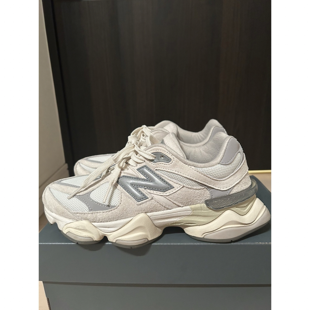 【tzk様専用】NewBalance  U9060ECA  25cm レディースの靴/シューズ(スニーカー)の商品写真