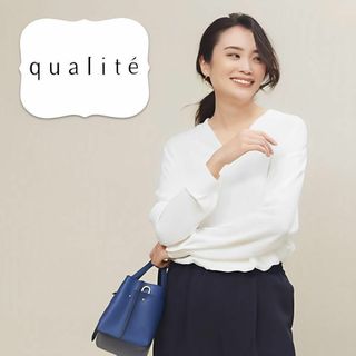 カリテ(qualite)の【雑誌掲載】カリテ人気定番とろみ落ち感Vネックブラウス　スノーホワイト(シャツ/ブラウス(長袖/七分))