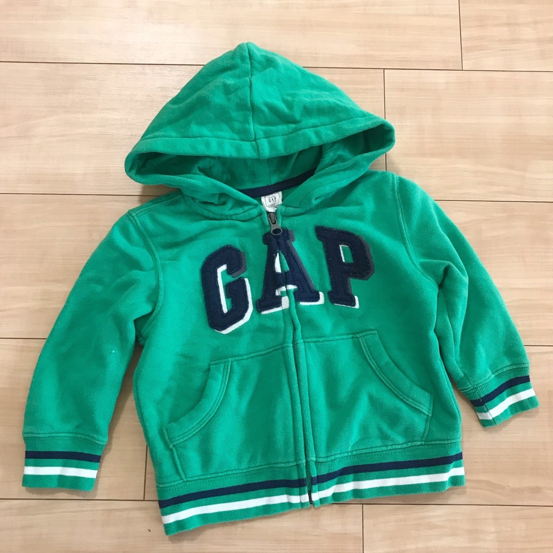 babyGAP(ベビーギャップ)のbaby GAP 12-18m フード付きパーカー グリーン 80cm キッズ/ベビー/マタニティのベビー服(~85cm)(ジャケット/コート)の商品写真