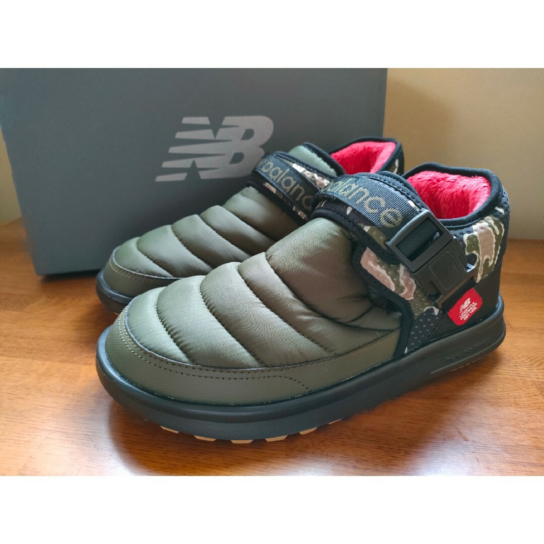 New Balance(ニューバランス)の希少❤【新品未使用】ニューバランス CARAVAN MOC MID X 24cm レディースの靴/シューズ(スニーカー)の商品写真