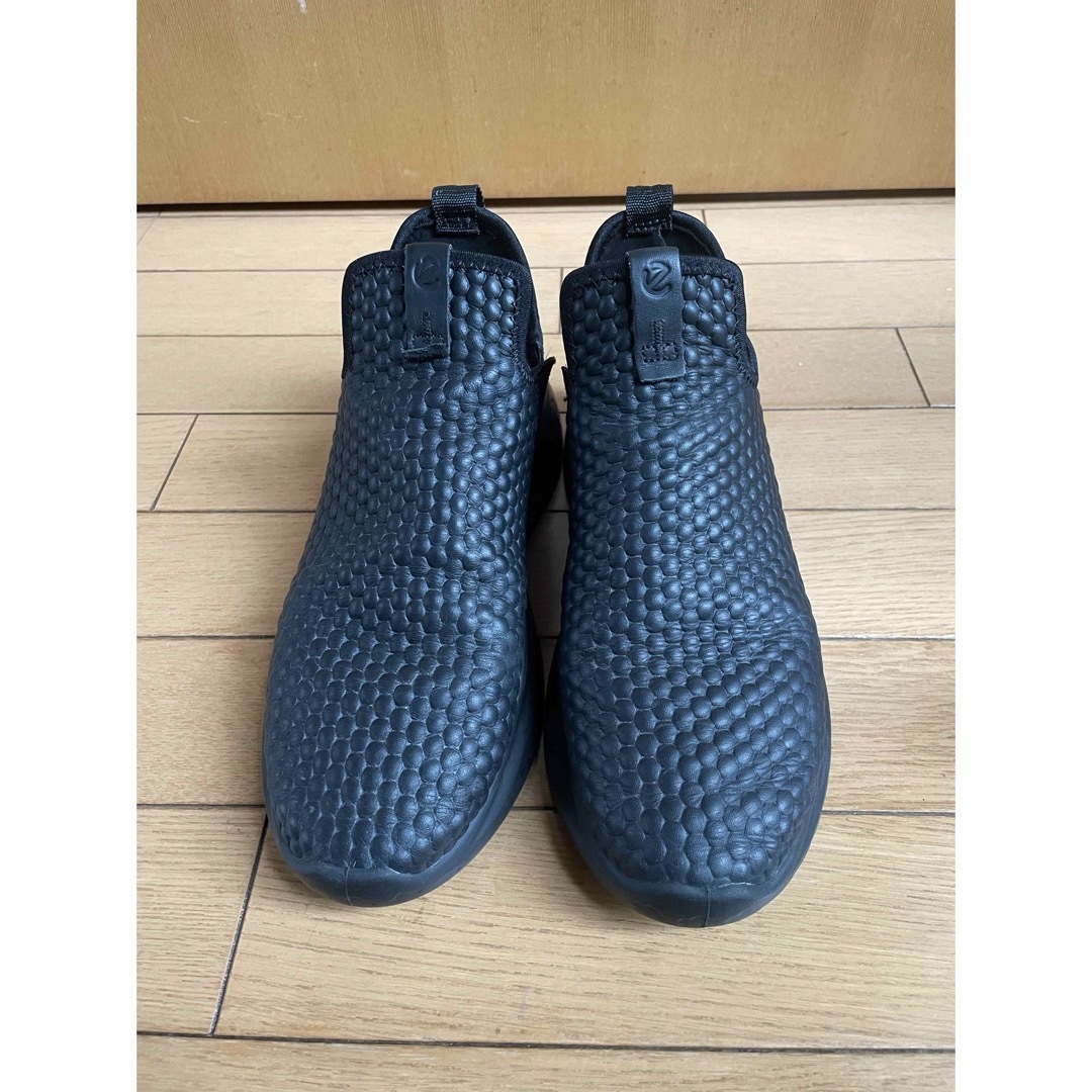 ECCO(エコー)の美品エコーecco 黒スニーカー24.5 ハイカット　スリッポン　THERAP レディースの靴/シューズ(スニーカー)の商品写真