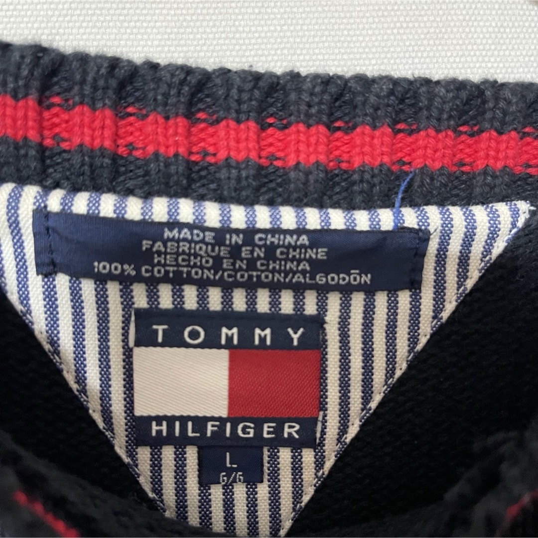 TOMMY HILFIGER(トミーヒルフィガー)の激レア‼️美品✨トミーヒルフィガー　ニット　90s フラッグタグ 刺繍ビッグロゴ メンズのトップス(ニット/セーター)の商品写真