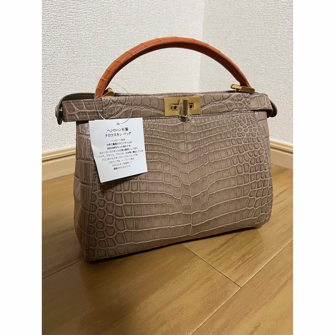 未使用品 ヘンローン クロコダイル ショルダーバッグ 未使用品 ヘンローン クロコダイル ショルダーバッグ