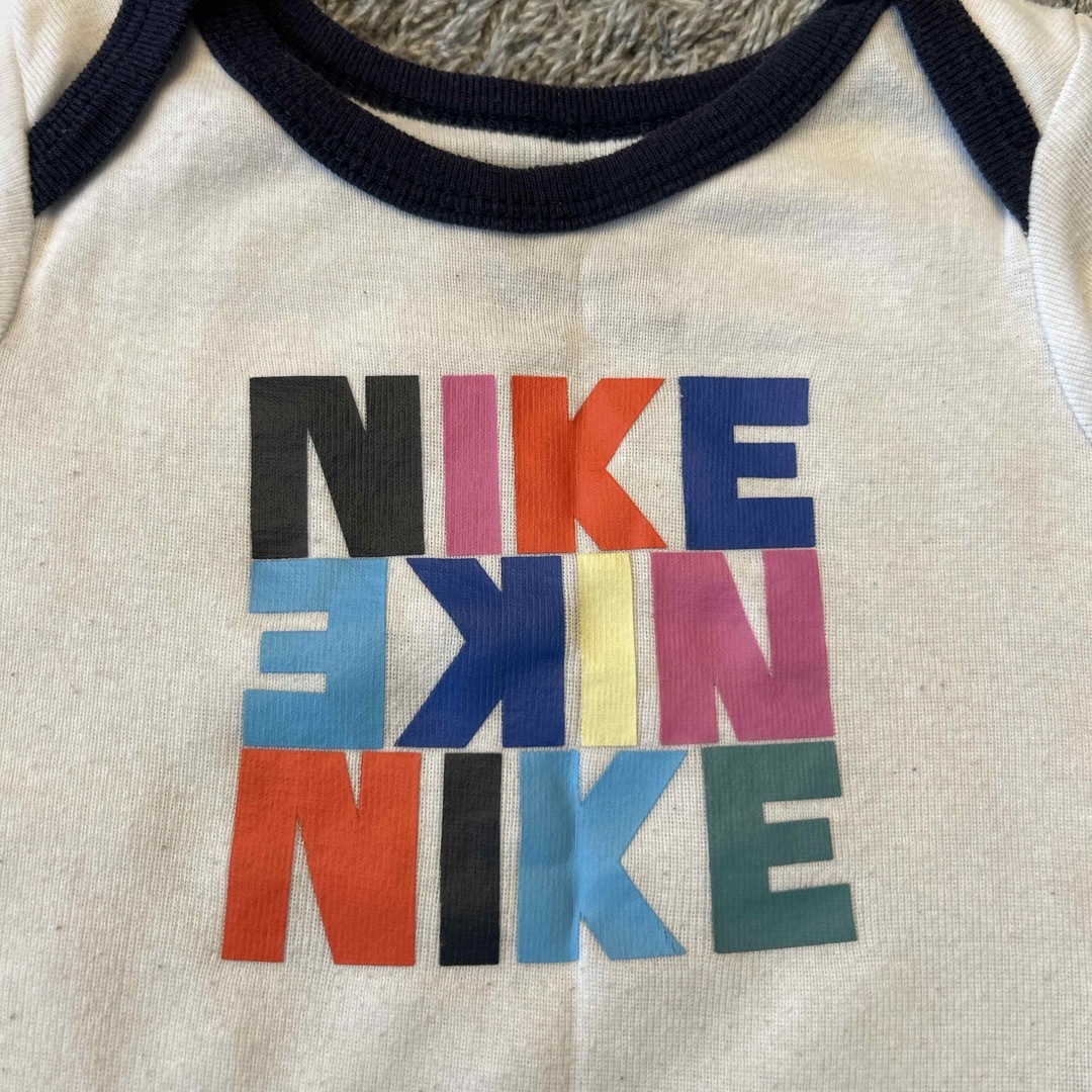 NIKE(ナイキ)のNIKE キッズ/ベビー/マタニティのベビー服(~85cm)(ロンパース)の商品写真