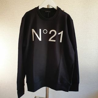 ヌメロヴェントゥーノ(N°21)の【新品・未使用】N°21 KIDS ロゴ スウェットシャツ ブラック 14Y(Tシャツ/カットソー)