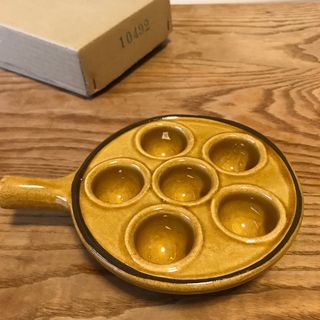 エスカルゴ　食器　アヒージョ(食器)