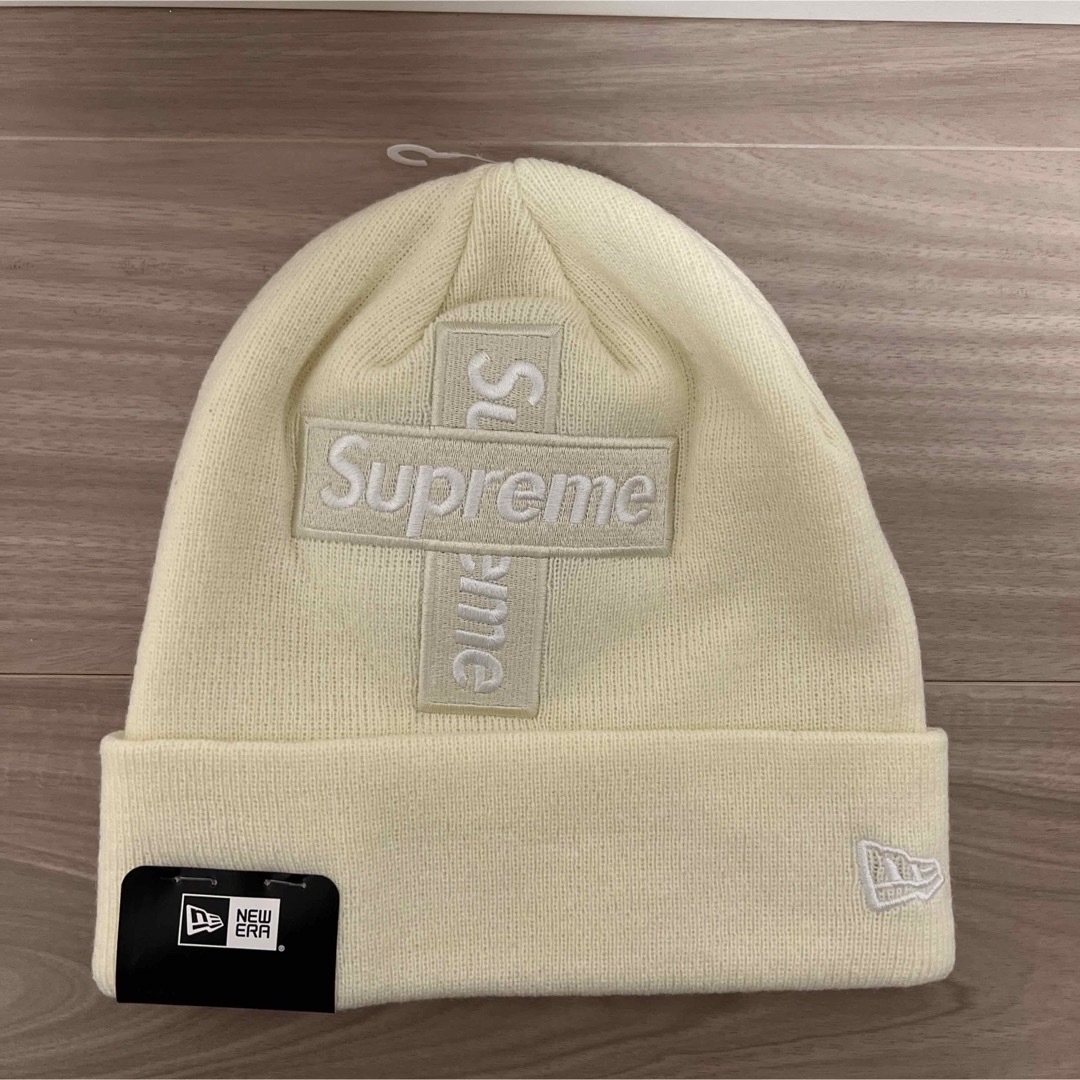 Supreme(シュプリーム)の新品未使用品 Supreme New Era Cross Box Logo メンズの帽子(ニット帽/ビーニー)の商品写真