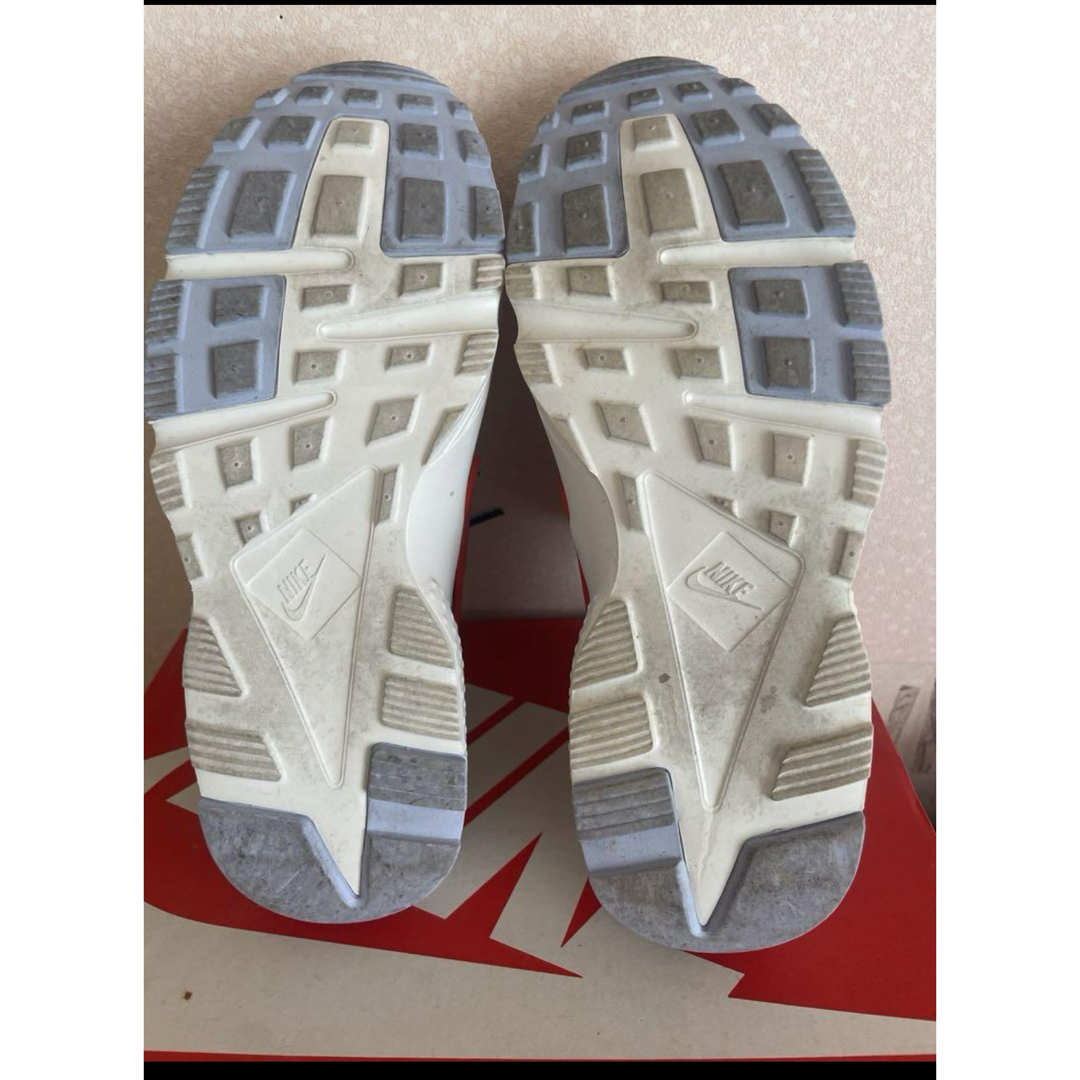 NIKE(ナイキ)のナイキ　ハラチラン　ジュニアサイズ24 レディースの靴/シューズ(スニーカー)の商品写真