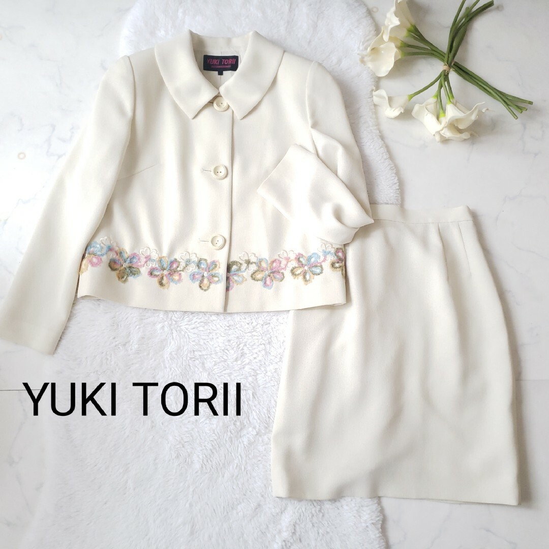 YUKI TORIIお花の刺繍ステンカラージャケット スカート スーツ 9号のサムネイル