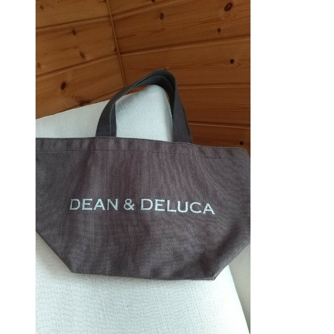 DEAN & DELUCA(ディーンアンドデルーカ)のDEAN & DELUCA トートバック おまけ付き レディースのバッグ(トートバッグ)の商品写真