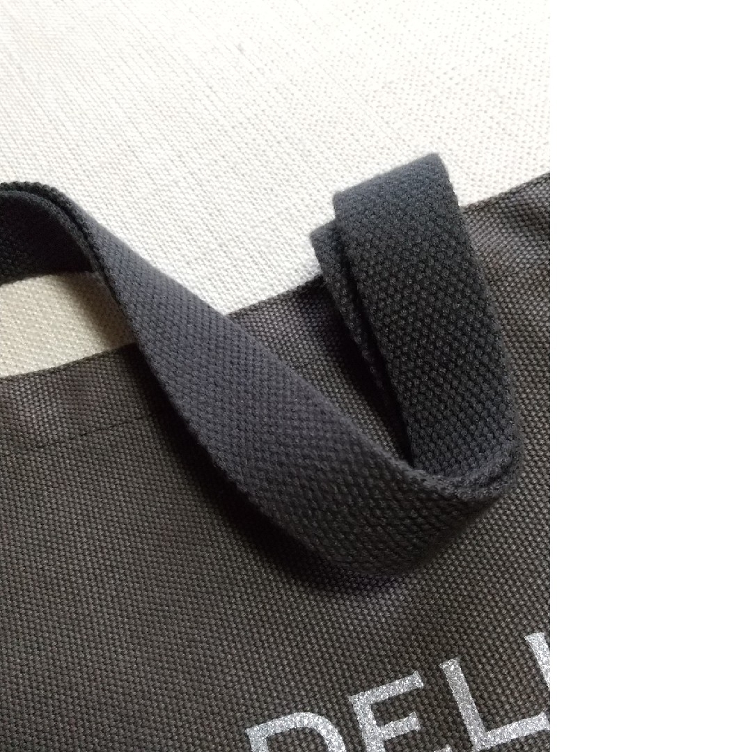 DEAN & DELUCA(ディーンアンドデルーカ)のDEAN & DELUCA トートバック おまけ付き レディースのバッグ(トートバッグ)の商品写真