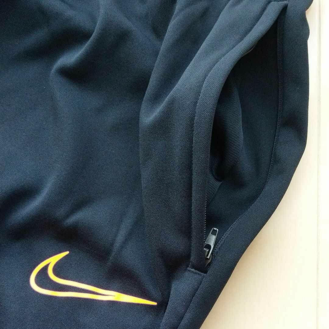 NIKE(ナイキ)のナイキ メンズ トラックパンツ 裏起毛  L メンズのパンツ(その他)の商品写真