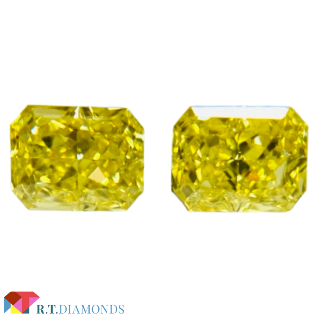 ダイヤモンドシェイプFANCY INTENSE YELLOW 0.124ct＆0.135ct/RAD