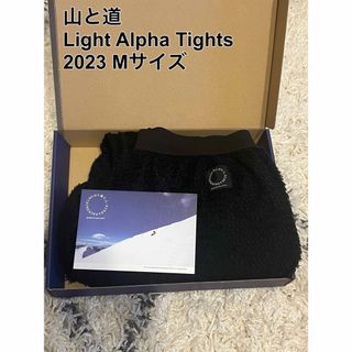 パタゴニア(patagonia)の山と道　Light Alpha Tights 新品未使用品 サイズM ブラック(登山用品)