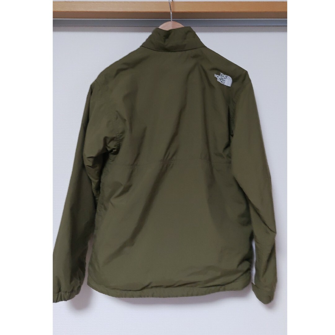 THE NORTH FACE(ザノースフェイス)のノースフェイス　ノマドジャケット　キッズ　カーキ色　150 難あり キッズ/ベビー/マタニティのキッズ服男の子用(90cm~)(ジャケット/上着)の商品写真