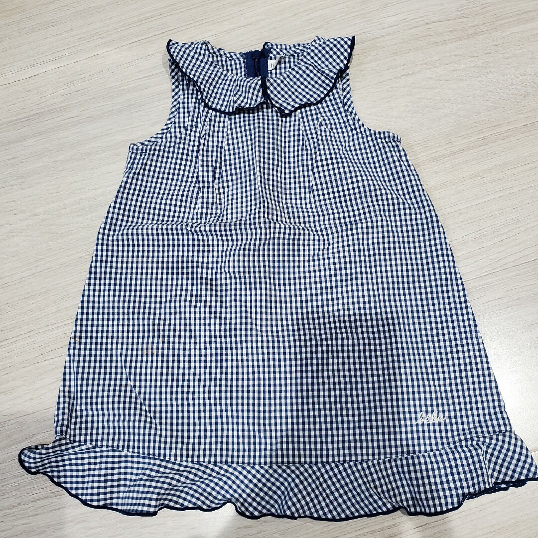 BeBe(ベベ)のネイビーギンガムチェックワンピース　90 キッズ/ベビー/マタニティのキッズ服女の子用(90cm~)(ワンピース)の商品写真