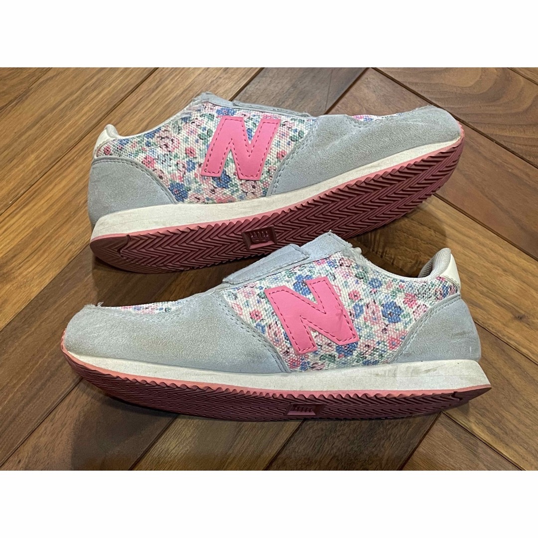 New Balance - ニューバランス×キャスキッズ コラボスニーカーの New Balance - ニューバランス×キャスキッズ コラボスニーカーの