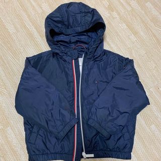 トミーヒルフィガー(TOMMY HILFIGER)のTOMMY HILFIGER キッズ　アウター(ジャケット/上着)