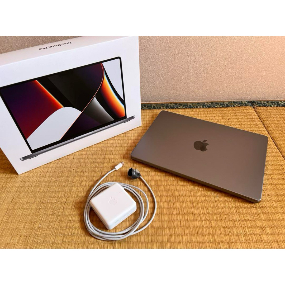 MacBook Pro 14インチ M1 Pro 512GB 16GBのサムネイル