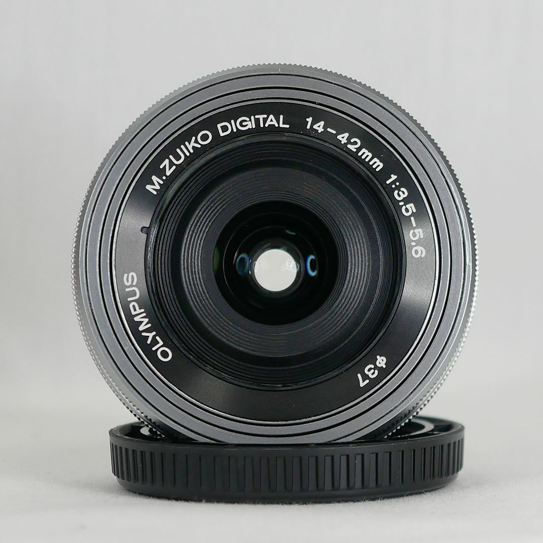 OLYMPUS - オリンパス 電動パンケーキレンズ M.ZUIKO 14-42mm シルバー