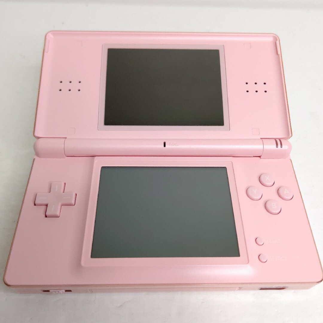 ニンテンドーDS(ニンテンドーDS)のNintendo　ニンテンドーDSlite　ノーブルピンク　美品　任天堂 エンタメ/ホビーのゲームソフト/ゲーム機本体(携帯用ゲーム機本体)の商品写真