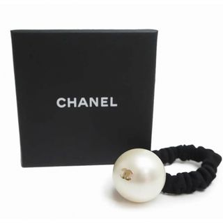 シャネル(CHANEL)の入手困難❤︎CHANEL❤︎パール　ヘアゴム(ヘアゴム/シュシュ)