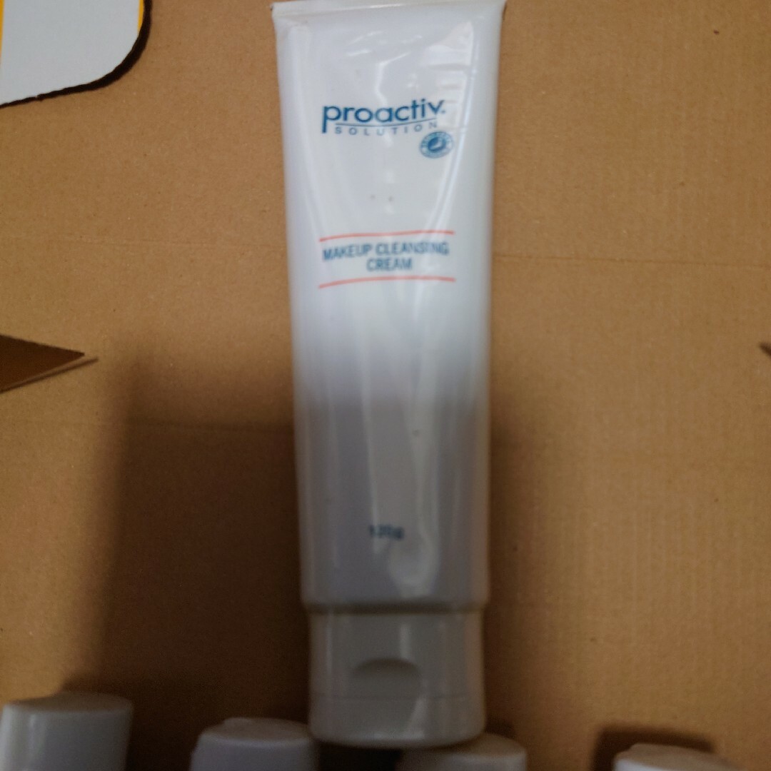 proactiv(プロアクティブ)のプロアクティブ コスメ/美容のスキンケア/基礎化粧品(洗顔料)の商品写真