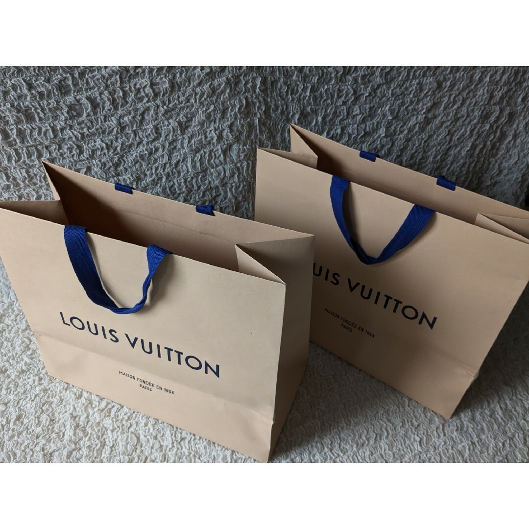 LOUIS VUITTON ルイヴィトン ショッパー おまとめ 38枚以上 LOUIS VUITTON ルイヴィトン ショッパー おまとめ 38枚以上