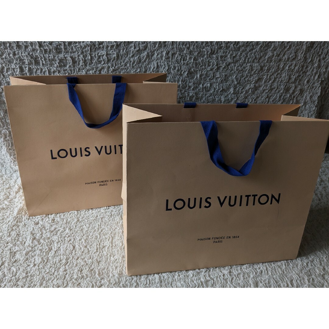 LOUIS VUITTON - ルイヴィトン□ショッパー 紙袋 40.5×49×23cm 2 LOUIS VUITTON - ルイヴィトン□ショッパー 紙袋 40.5×49×23cm 2