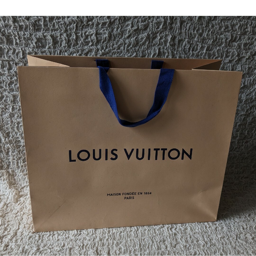 LOUIS VUITTON - ルイヴィトン□ショッパー 紙袋 40.5×49×23cm 2 LOUIS VUITTON - ルイヴィトン□ショッパー 紙袋 40.5×49×23cm 2